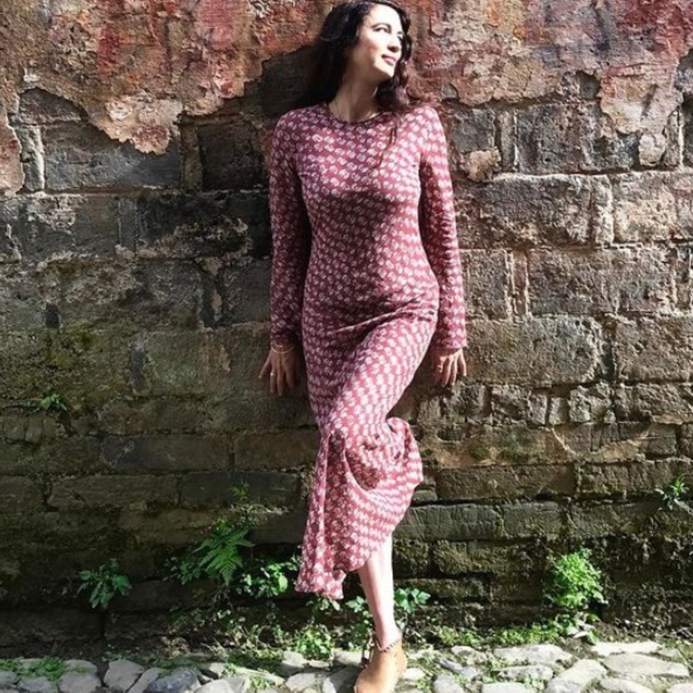 Doen dress size small